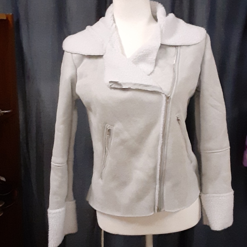 Silver Winter Coat Large NWOT